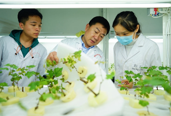 5dbf22f9386d42e1863e20e21b3f5b5d.jpg 5dbf22f9386d42e1863e20e21b3f5b5d.jpg