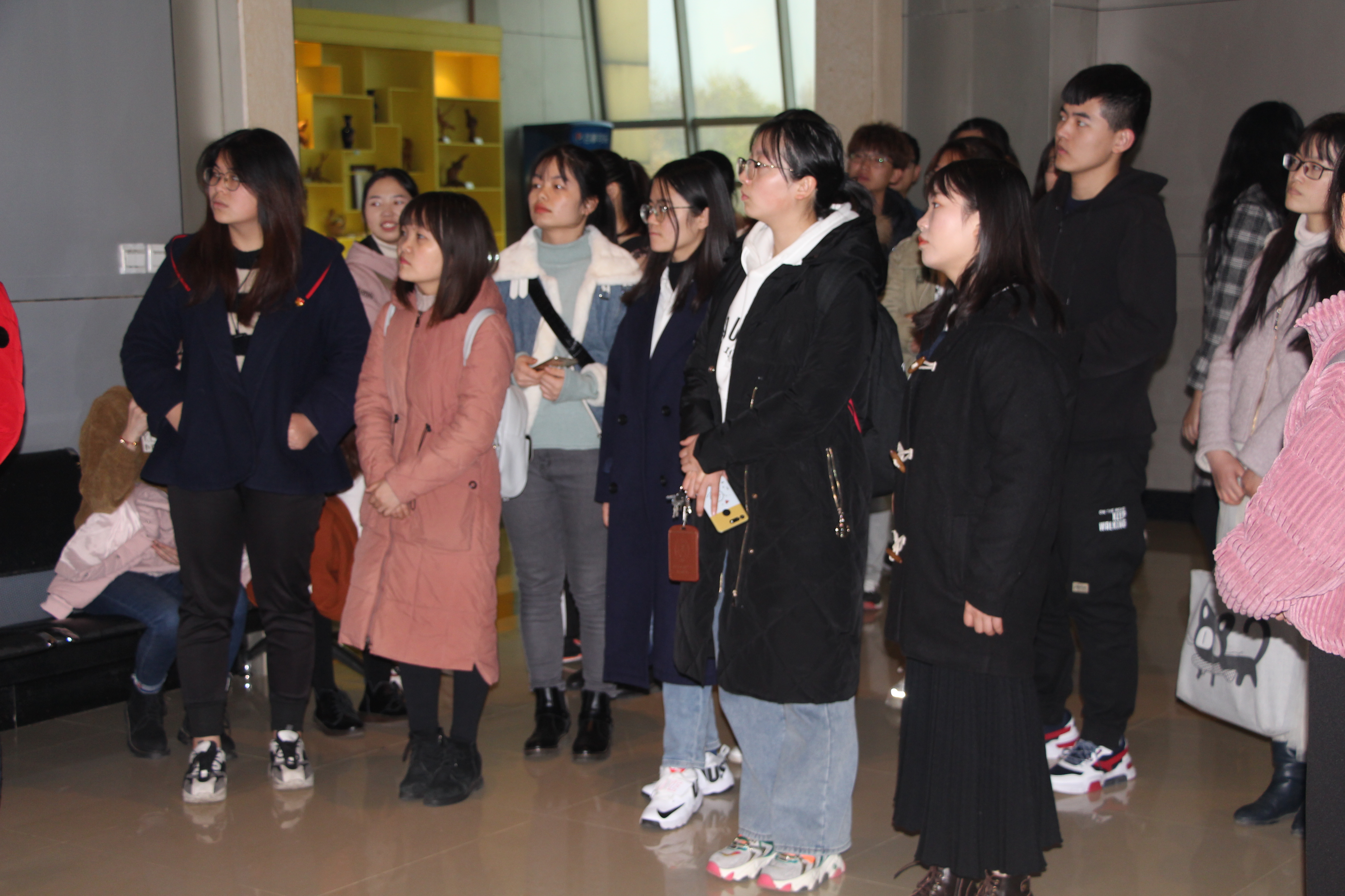 cfa9e978a4c6481283f14ce327048a53.jpg