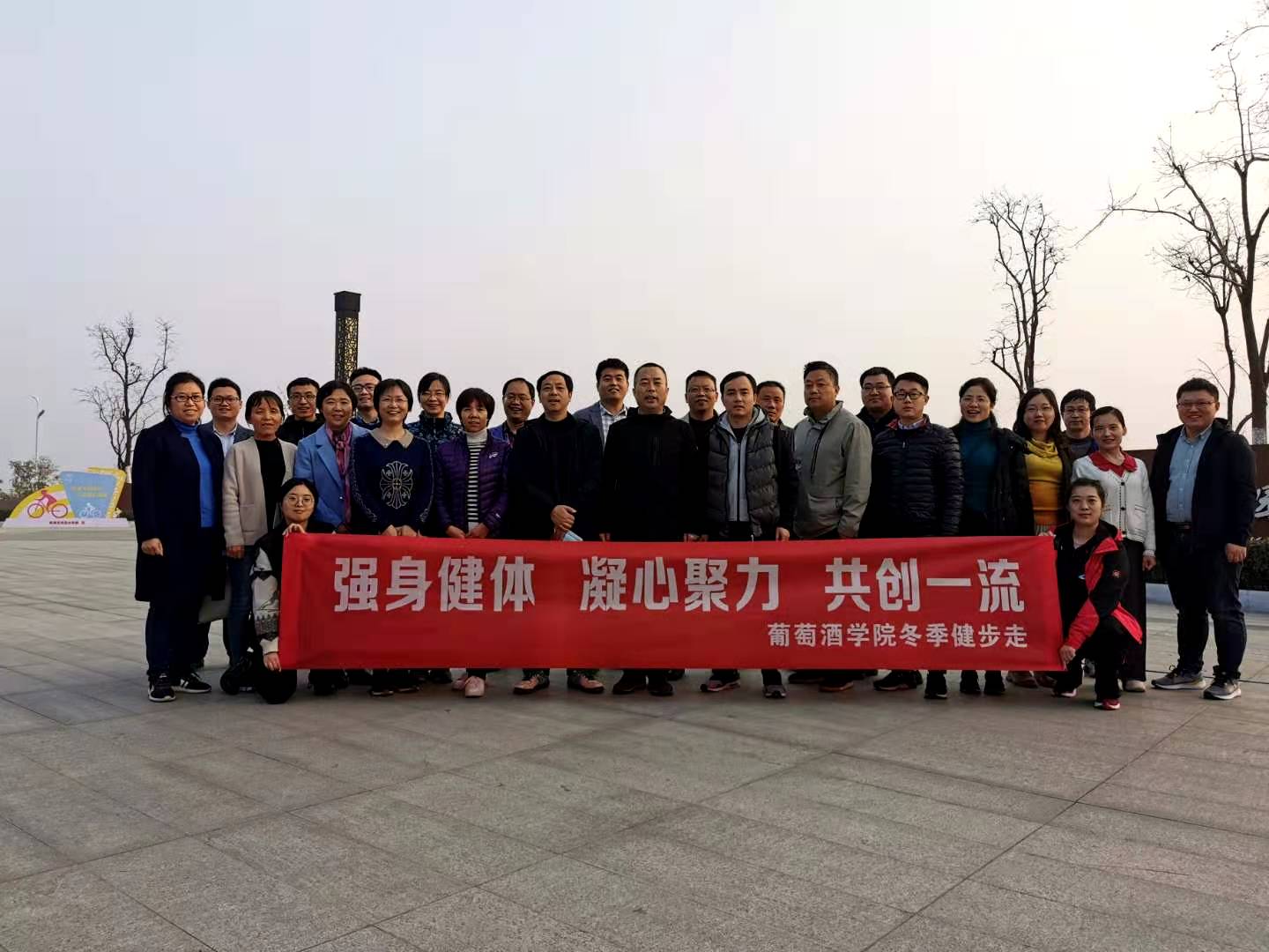 606ab3d40e194cf19b8fb4542d6f5257.jpg 606ab3d40e194cf19b8fb4542d6f5257.jpg