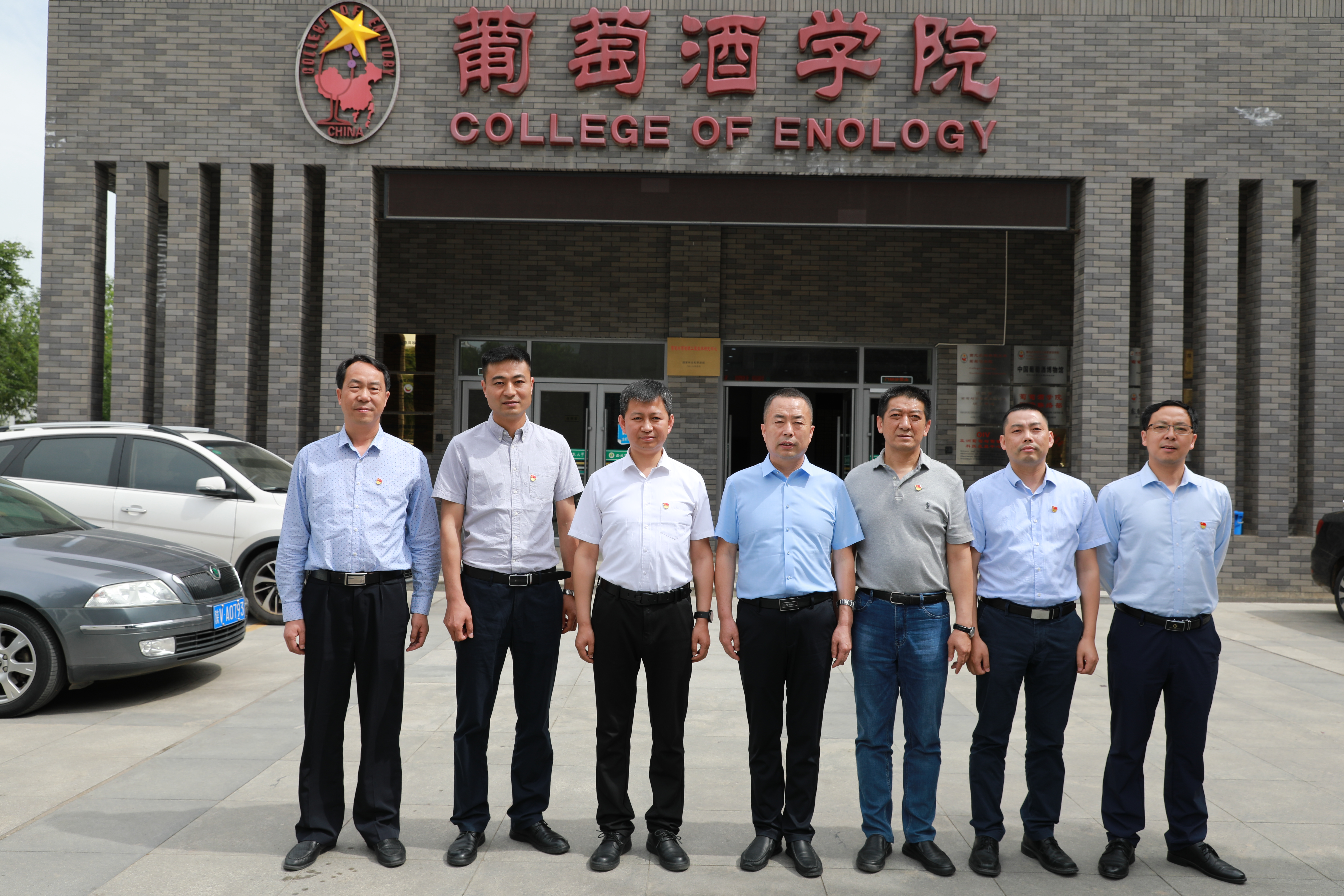 b1235c1e62eb47afb04a085ebbe53a60.jpg