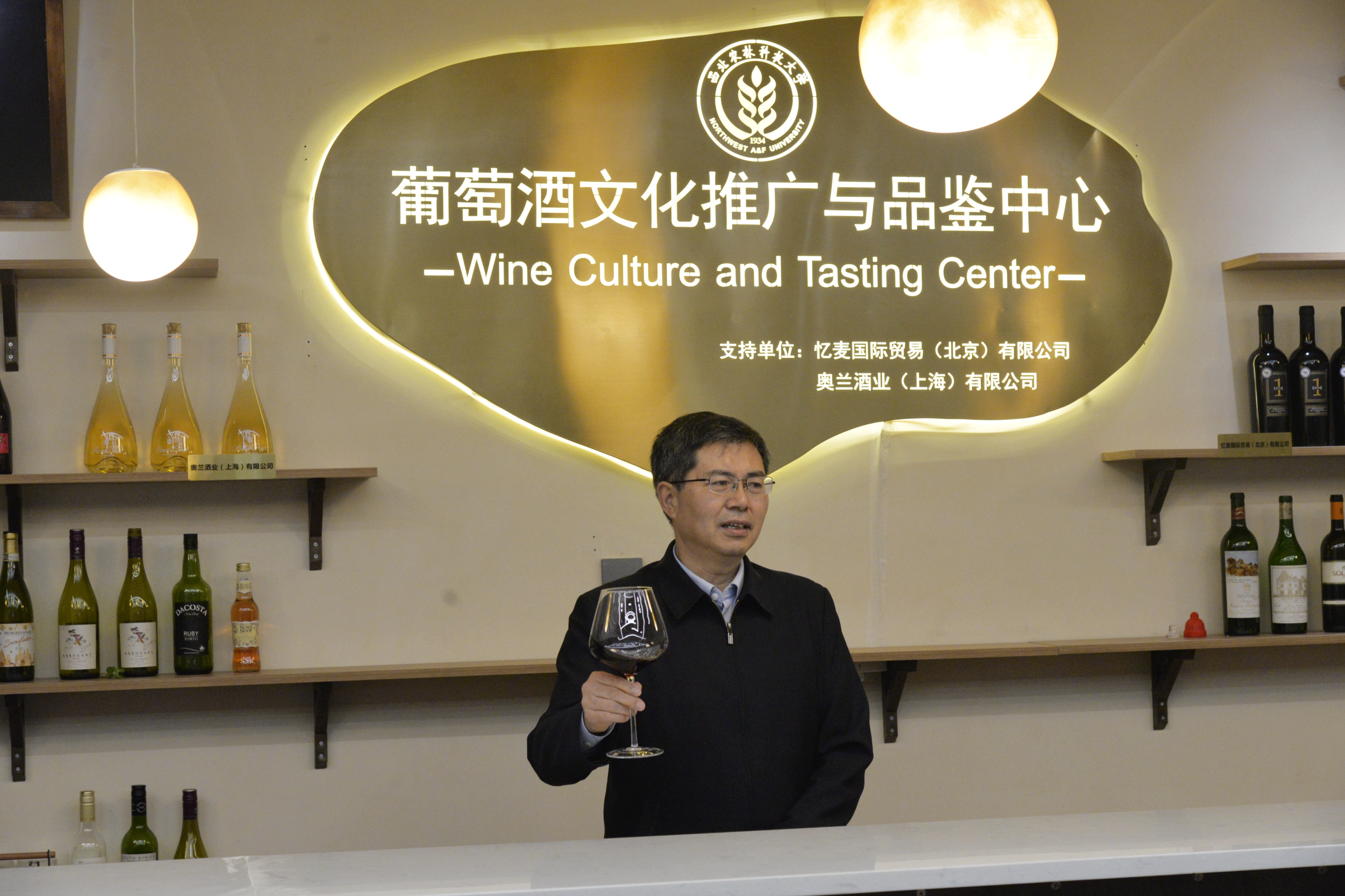 f42a66c46c3546dc8c7a951a54d1035b.jpg f42a66c46c3546dc8c7a951a54d1035b.jpg