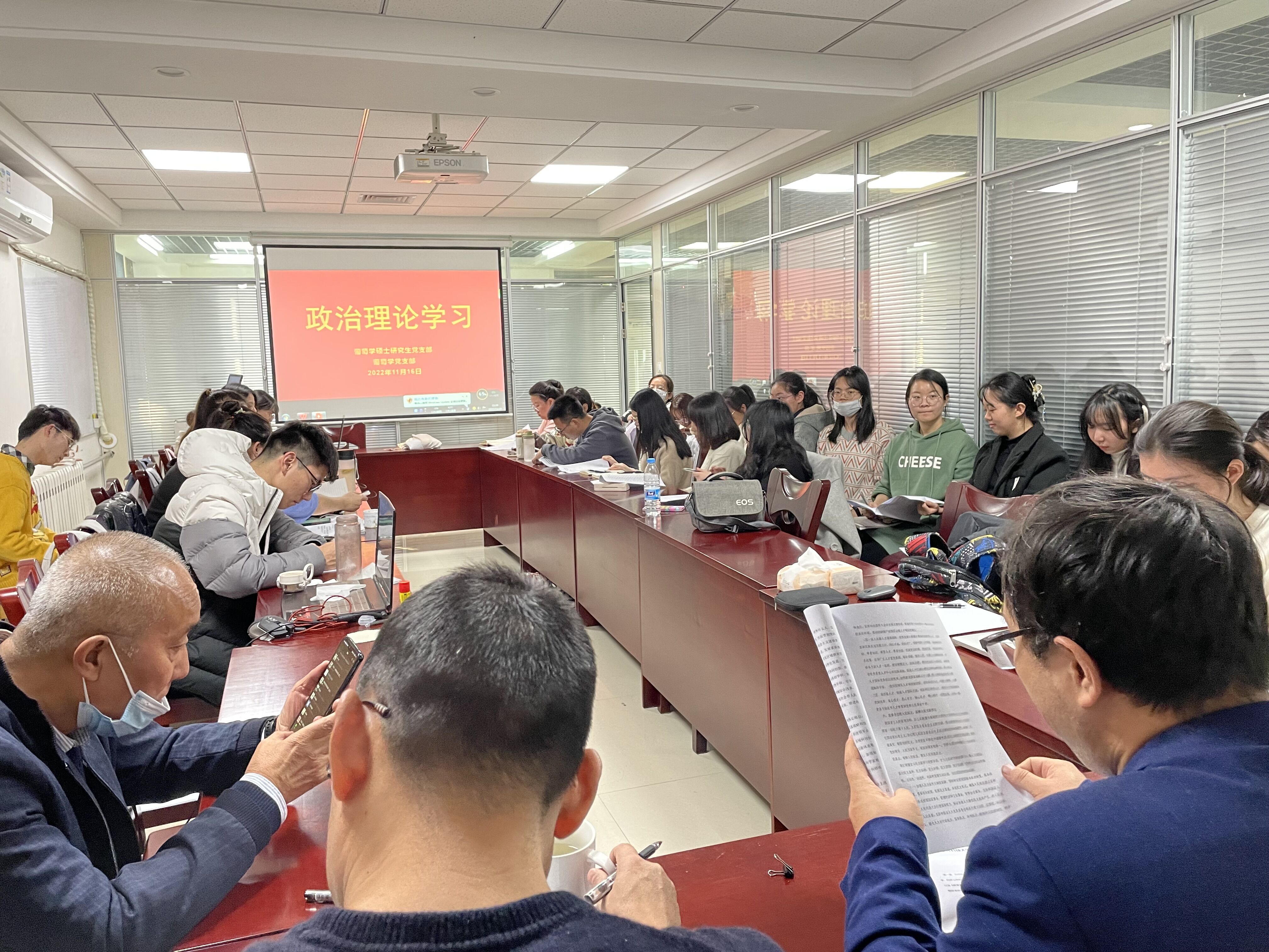 36e237e20c8b4526bc194ffc00f70ff0.jpg 36e237e20c8b4526bc194ffc00f70ff0.jpg