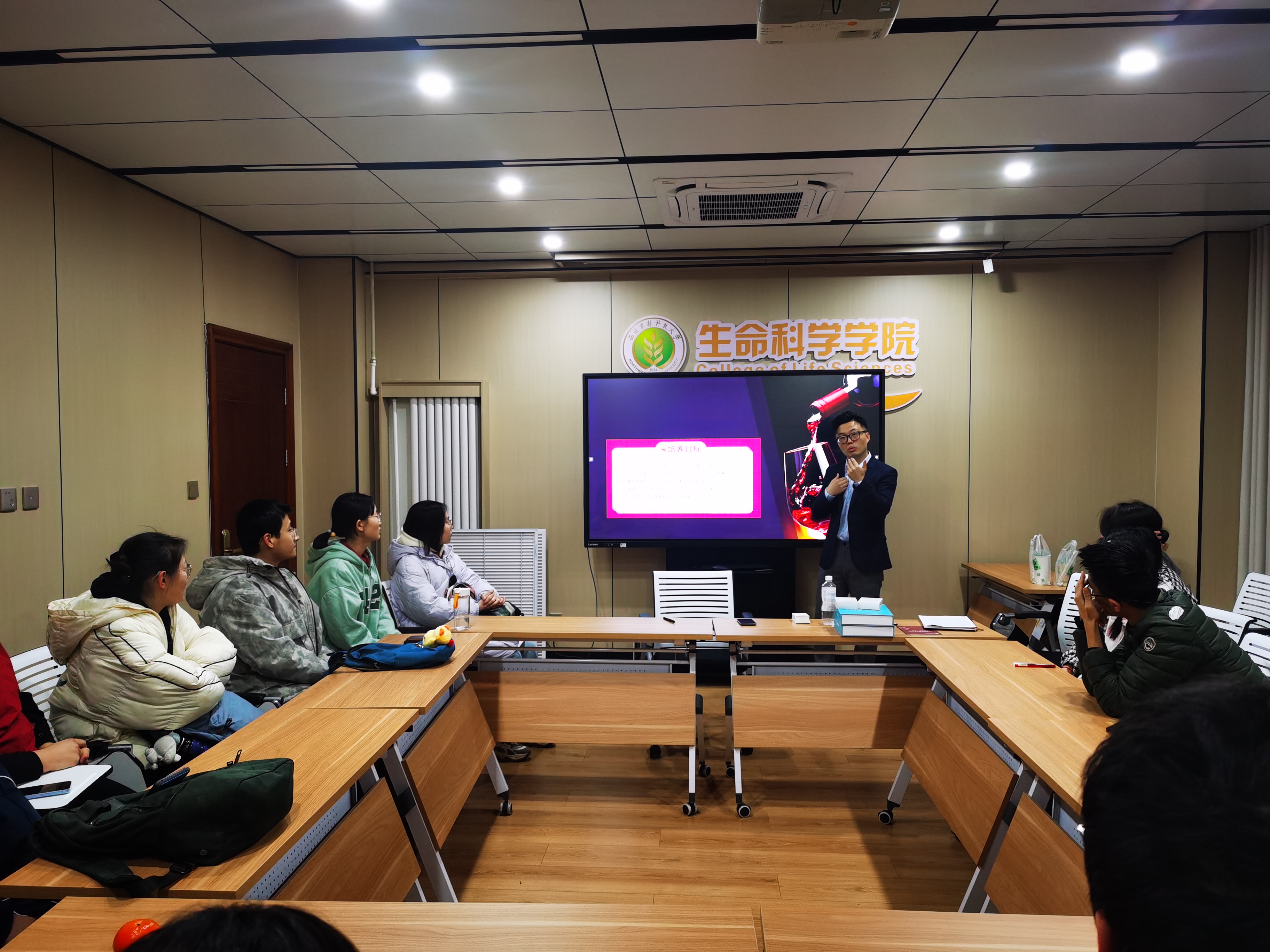 9959714717074e3e9926cc3140612562.jpg 9959714717074e3e9926cc3140612562.jpg